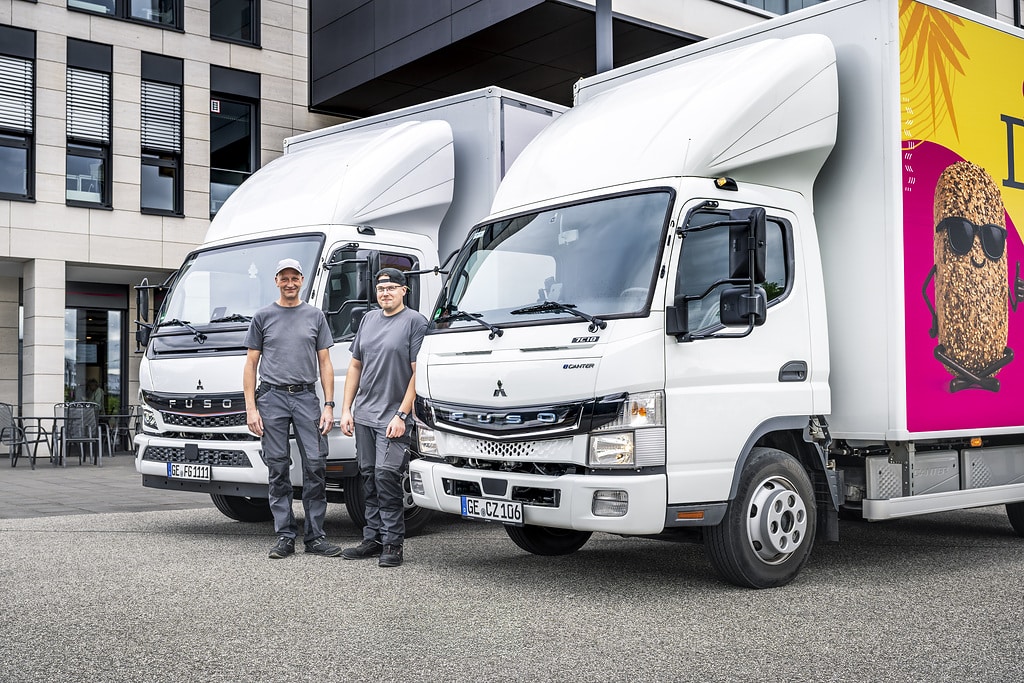 PARTIAL LOAD - BAKERY ZIPPER AND GATENBRÖCKER DELIVER GOODS WITH NINE eCANTERS